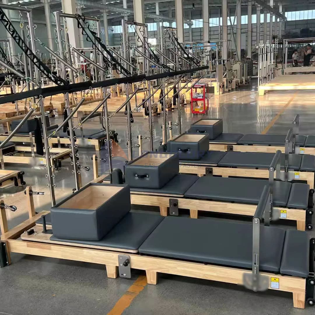 आधा टावरको साथ ओक पिलेट्स सुधारक